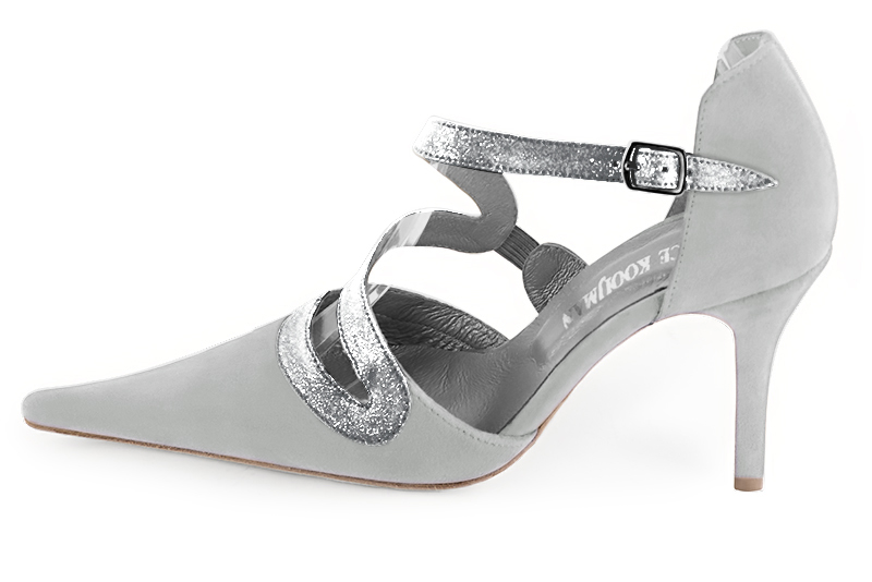 French elegance and refinement for these pearl grey and light silver dress open side shoes, with snake-shaped straps, 
                available in many subtle leather and colour combinations. This charming model with its "snake strap" will sublimate your outfit.
For very thin feet, prefer the Phoenix model.
To personalize or not, according to your outfits or your desires.  
                Matching clutches for parties, ceremonies and weddings.   
                You can customize these shoes to perfectly match your tastes or needs, and have a unique model.  
                Choice of leathers, colours, knots and heels. 
                Wide range of materials and shades carefully chosen.  
                Rich collection of flat, low, mid and high heels.  
                Small and large shoe sizes - Florence KOOIJMAN